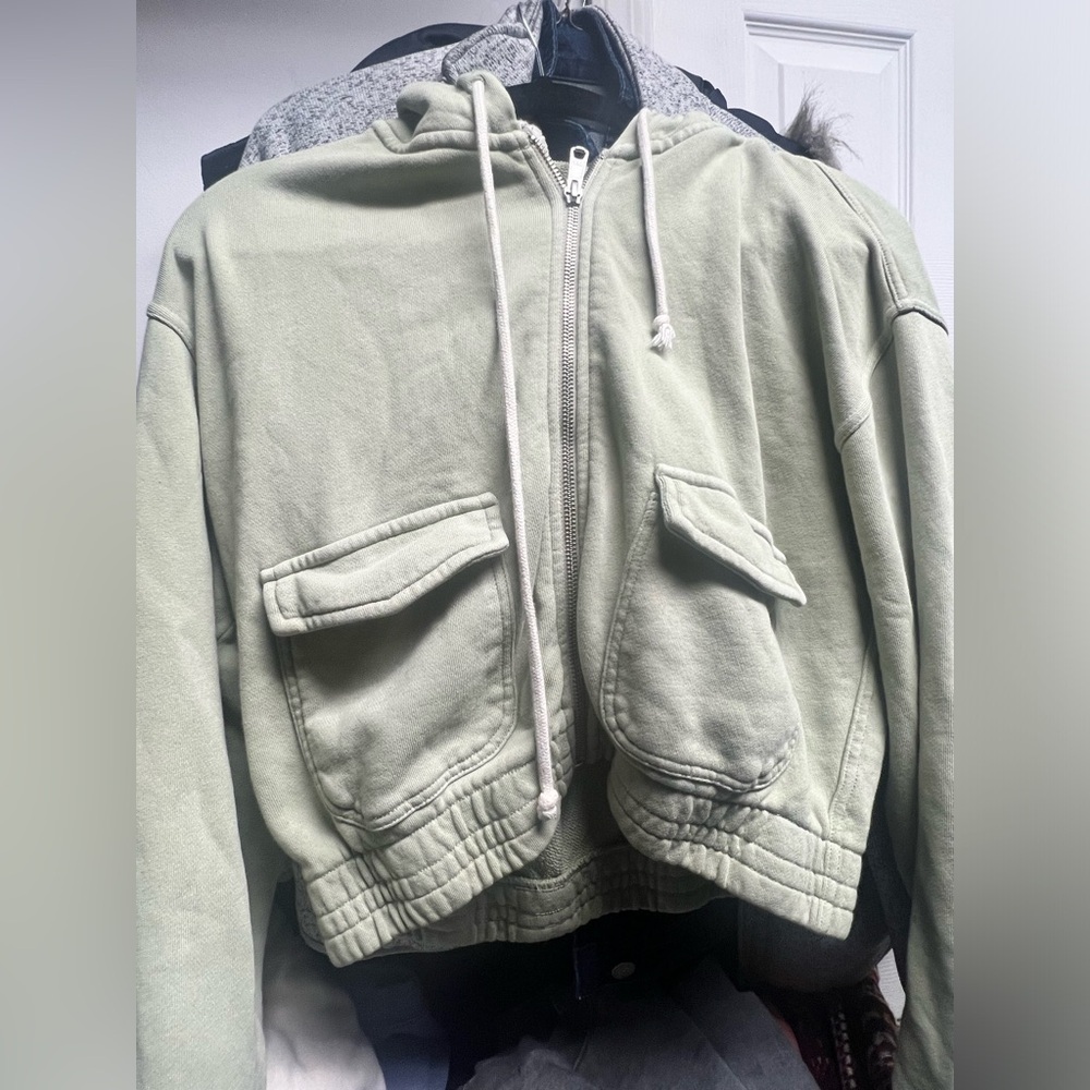 Aerie are cropped Sage Green Zip-Up Hoodie xs lounge oversized chic comfy - Picture 4 of 9